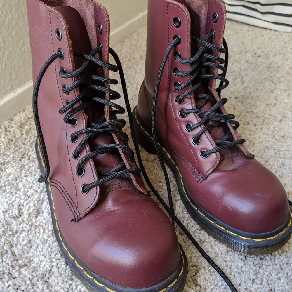 Dr. Marten's 1919 Women's Cherry Red Size 7